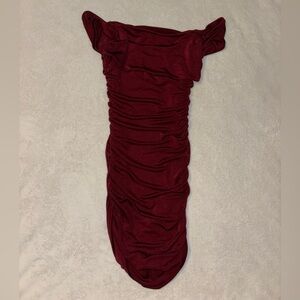 woman’s hollister dress